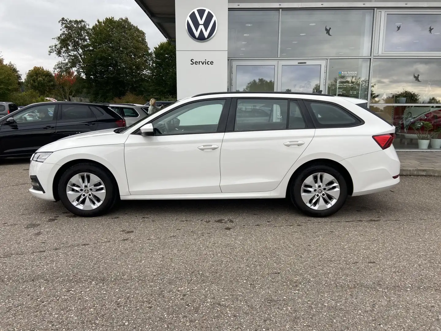 Skoda Octavia Combi 1.0 TSI AHK+NAVI-COLUMBUS+LED+SMAR Weiß - 2