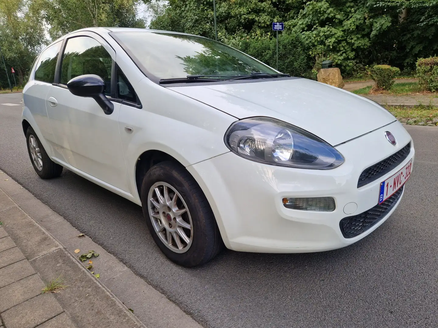 Fiat Punto Evo Punto EVO 1.2i Active Stop CLIM // JANTES // EURO6 Wit - 2