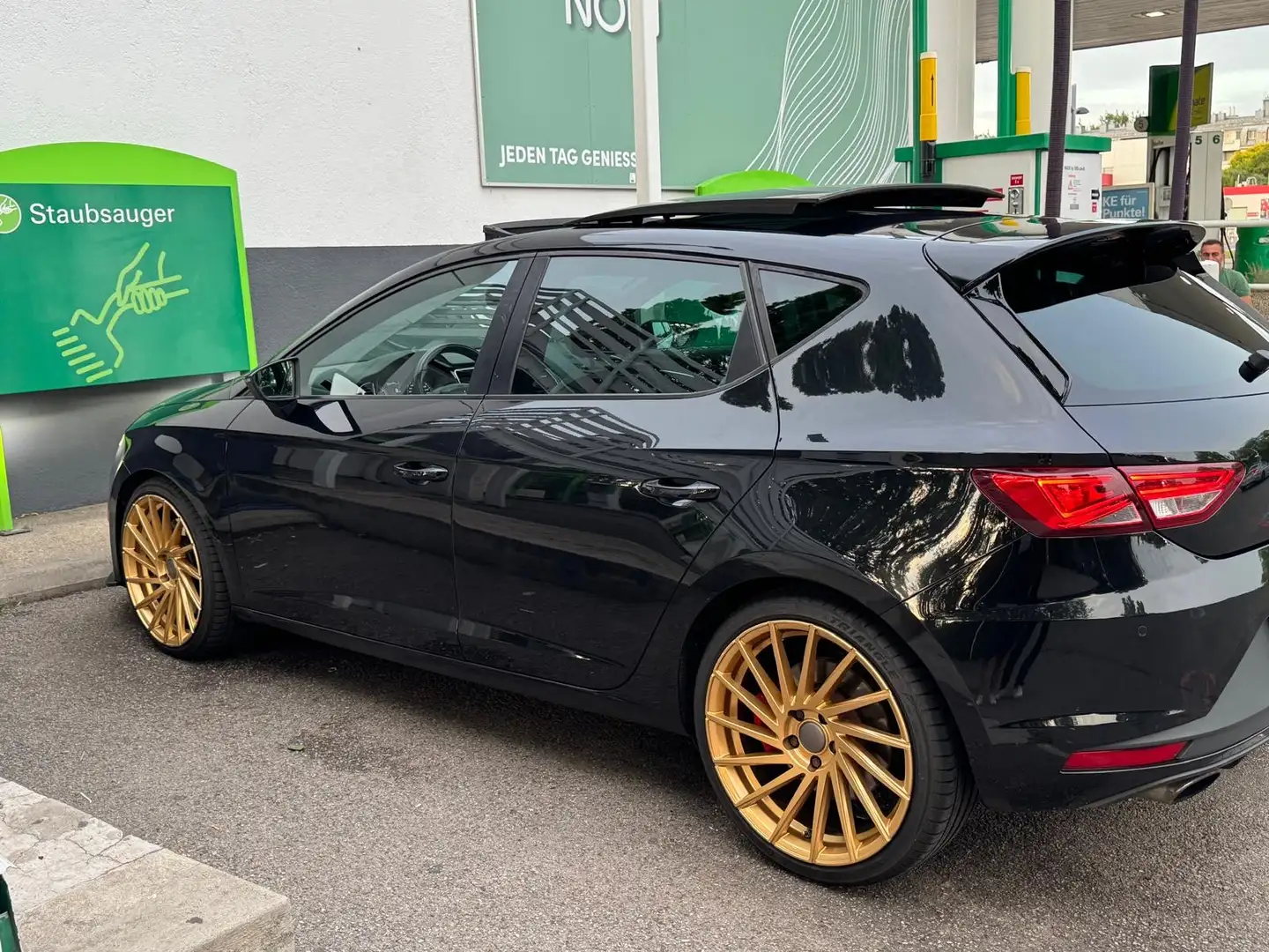 SEAT Leon 2.0 TSI Start&Stop DSG Cupra 265 - 1