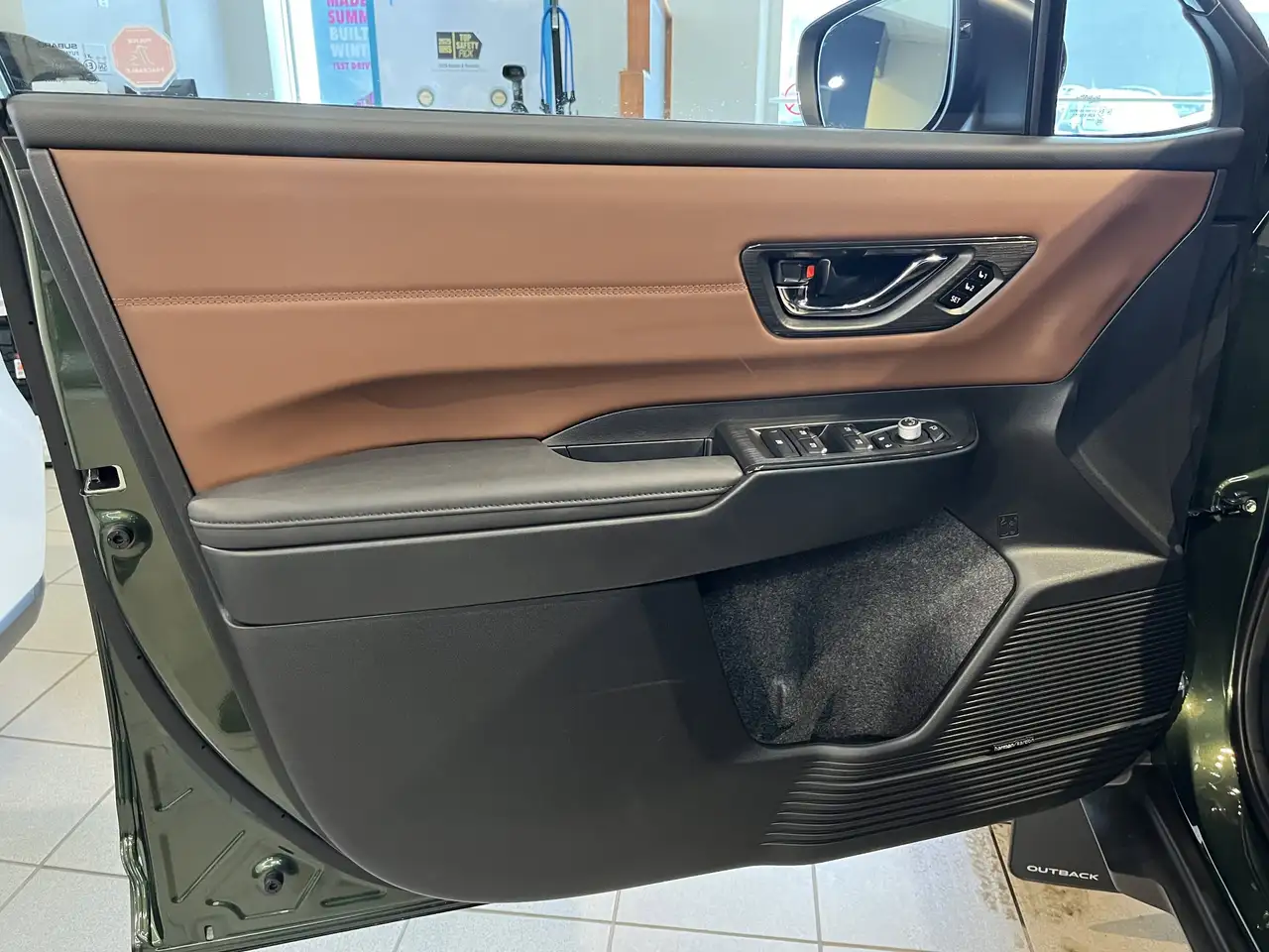 Subaru OUTBACK снимка Subaru OUTBACK