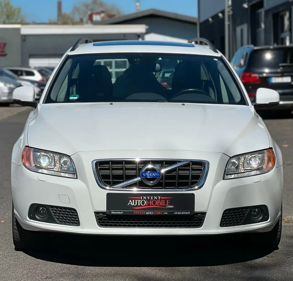 Volvo V70 Kombi Edition PRO *Leder*Scheckheft*8-Fach Blanco - 2