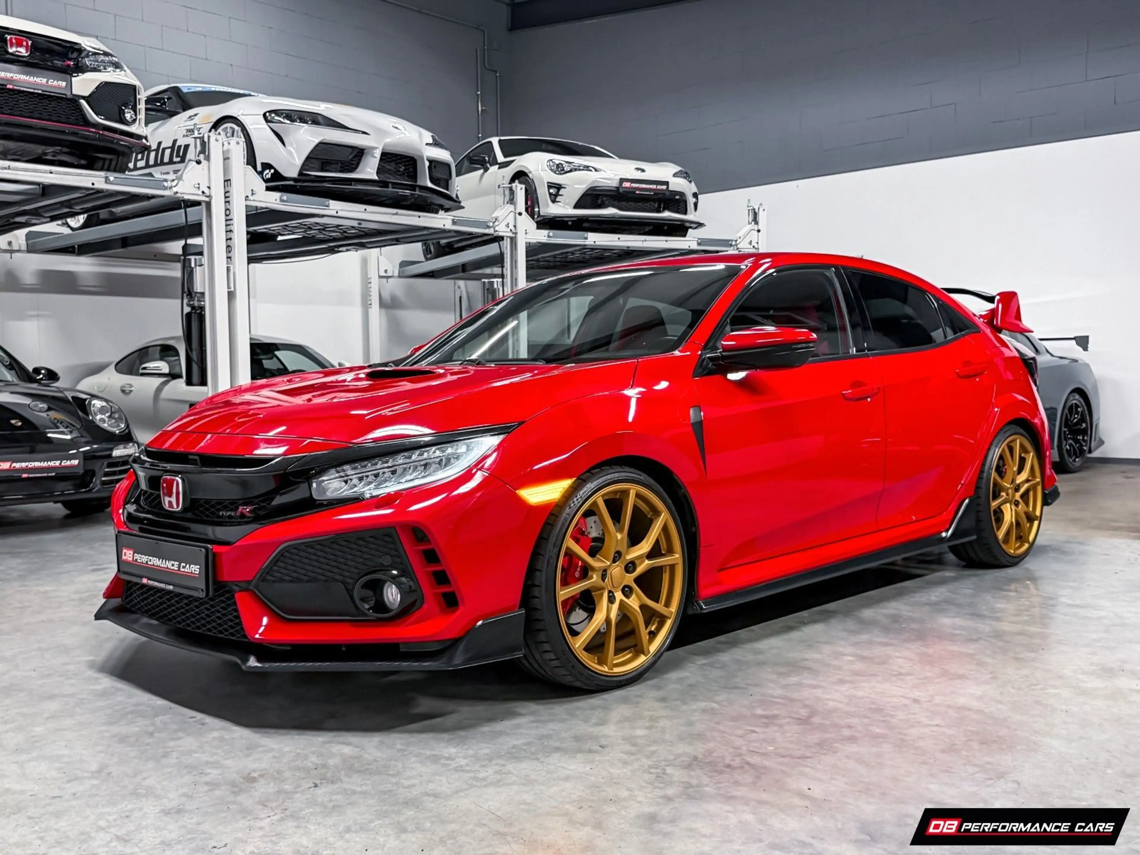 Honda Civic Type R, hochwertige Upgrades — photo 13