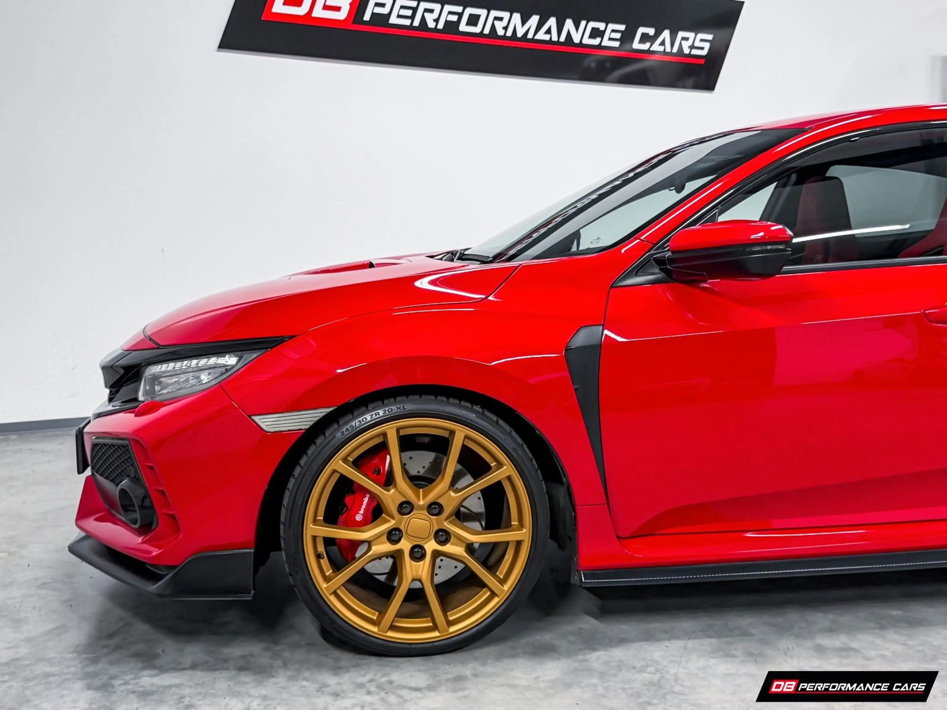 Honda Civic Type R, hochwertige Upgrades — photo 12