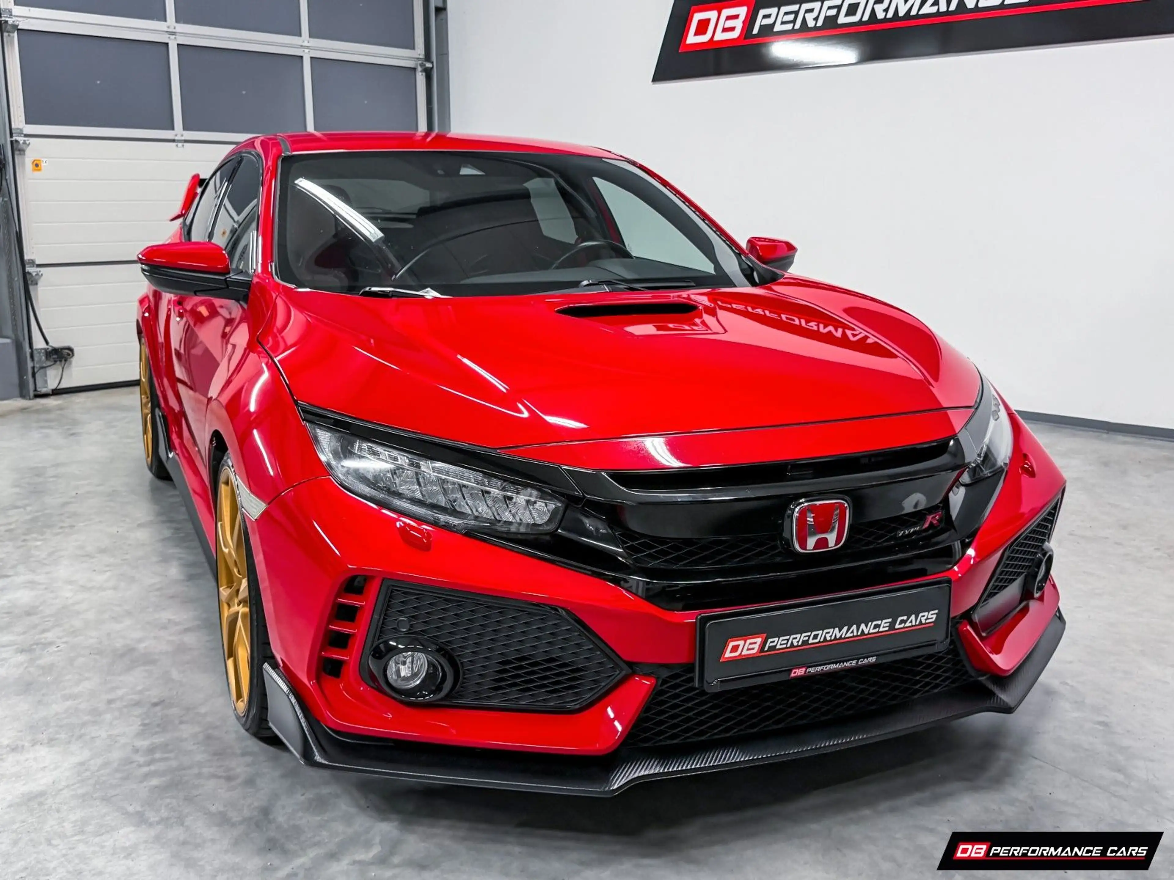 Honda Civic Type R, hochwertige Upgrades — photo 2