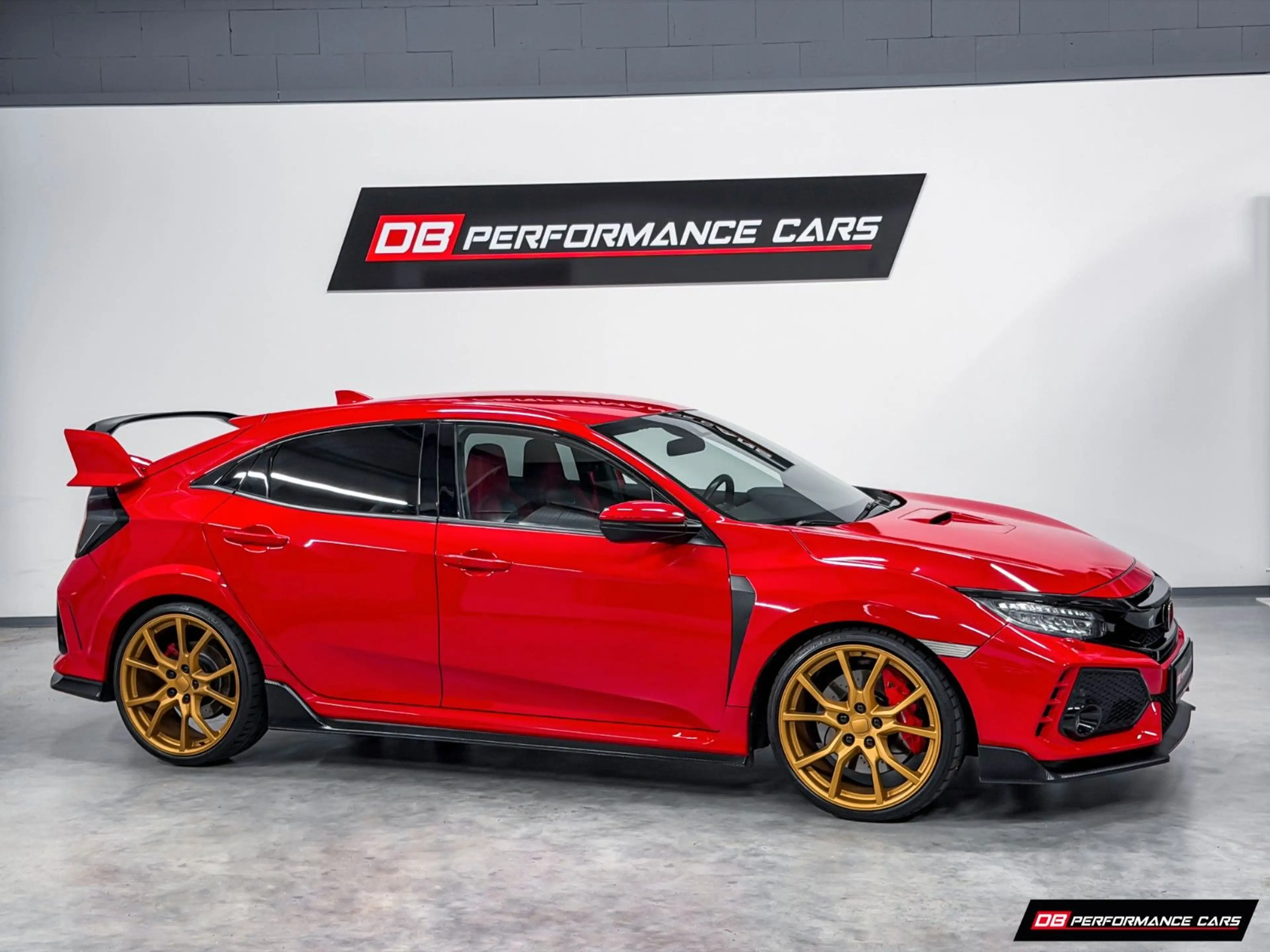 Honda Civic Type R, hochwertige Upgrades — photo 3