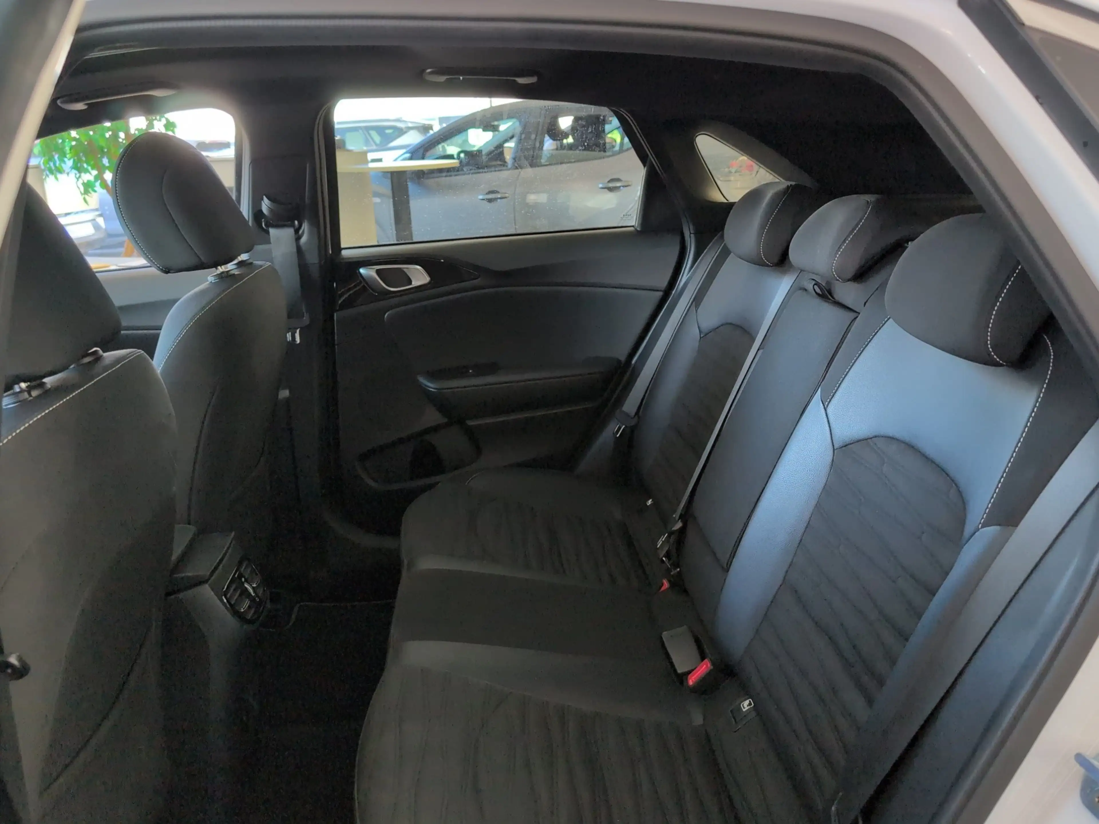Kia Ceed / cee'd Ceed 1.5 T-GDI DCT GT-Line Glasdach Navi — photo 10
