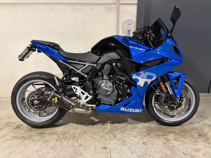 Suzuki GSX 8R - foto 2