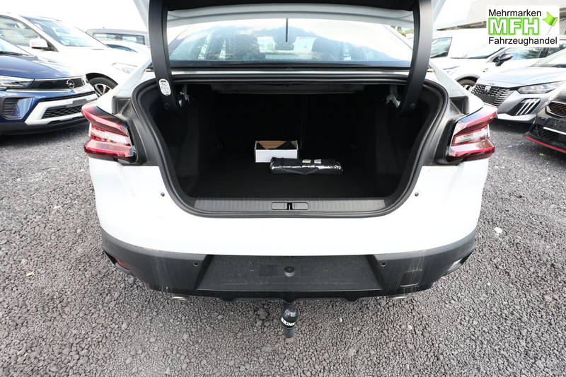 Citroen C4 X PLUS SHZ AHK Kam AWR CarP DigC PDC 17Z DAB 96 k... — photo 10