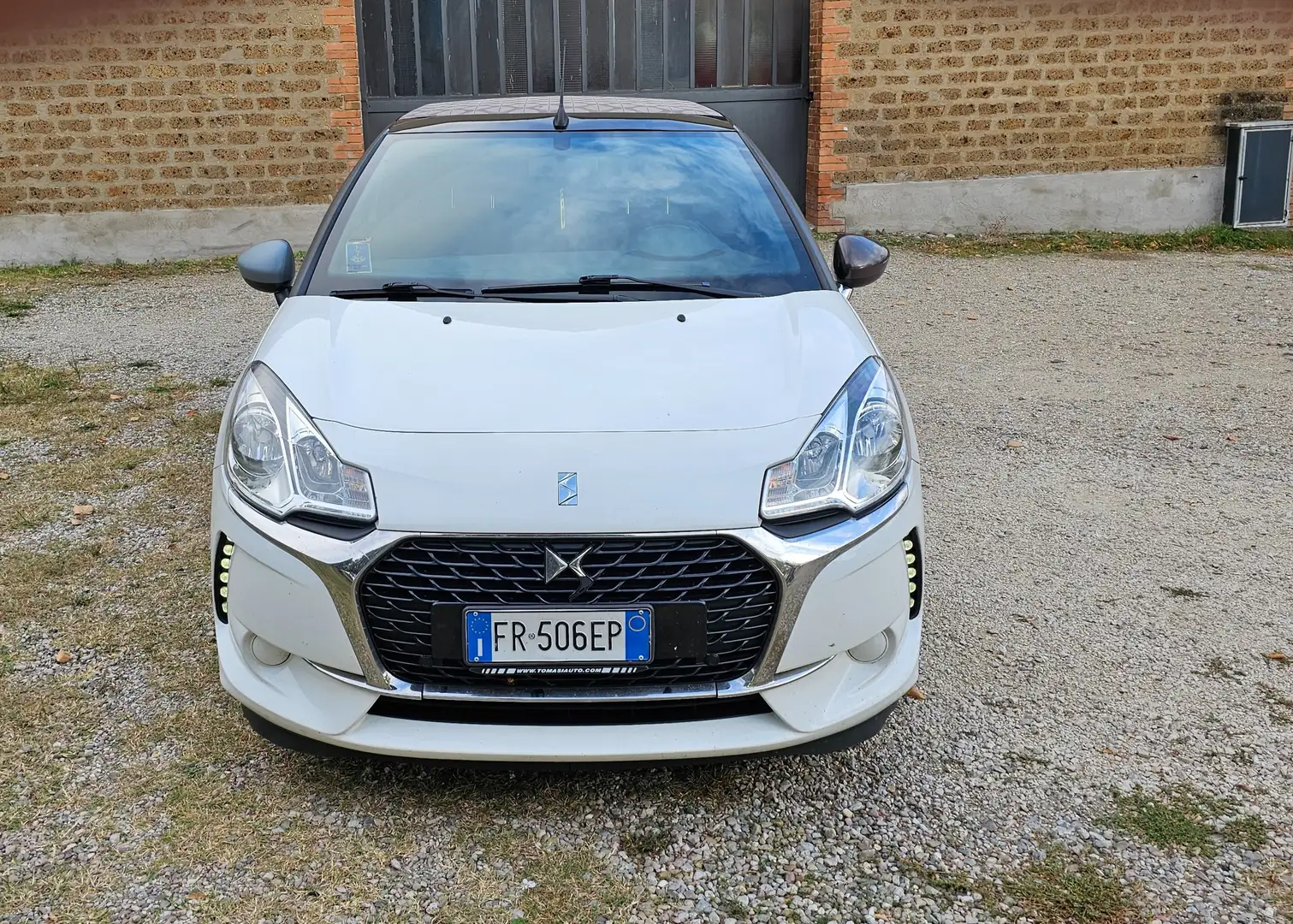 DS Automobiles DS 3 DS3 CabrioDS3 Cabrio 1.2 puretech Sport Chic s Bianco - 1