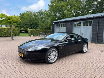 Aston Martin DB9 Coupe