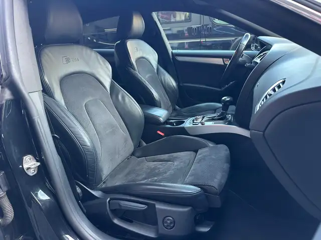 Audi A5 view 12