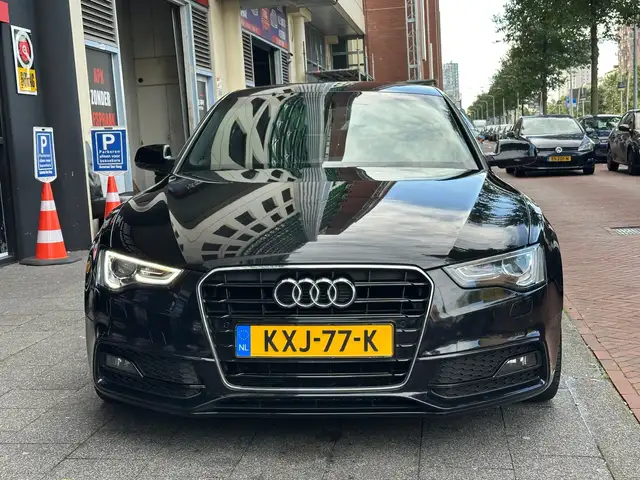 Audi A5 view 7