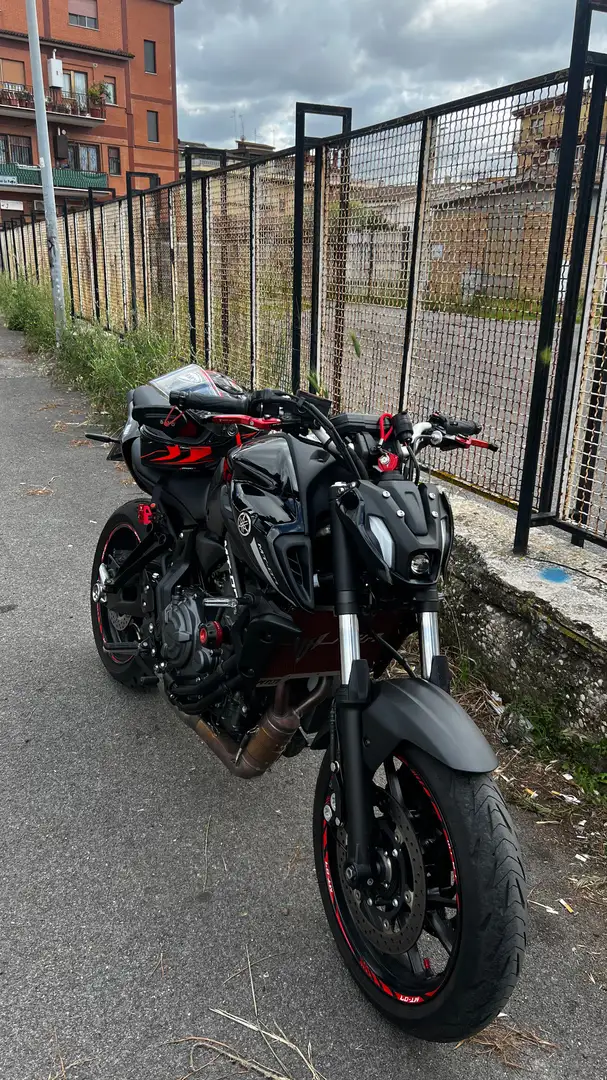 Yamaha MT-07 pure 2024 - 1