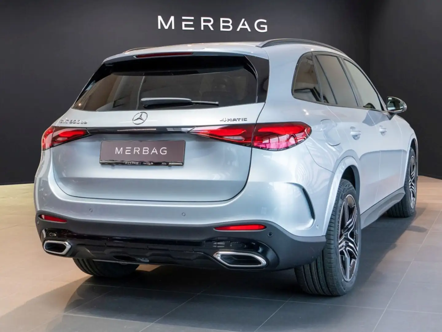 Mercedes-Benz GLC 300 de 4MATIC mit EQ Hybrid Technologie 360 Silber - 2