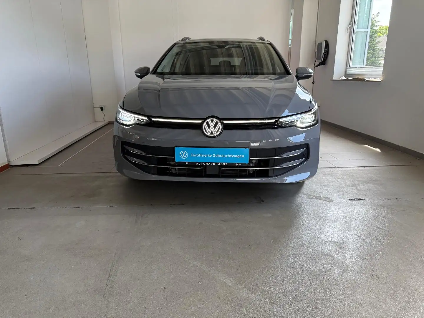 Volkswagen Golf Variant Style Golf VIII Variant 1.5 TSI Navi AHK Kamera Ma Grau - 2