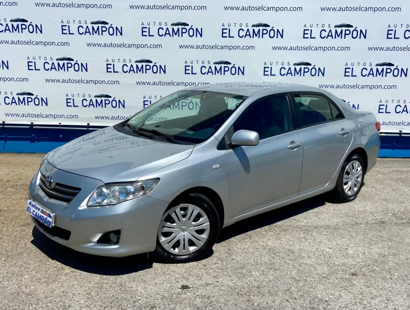 Toyota Corolla Sedán 2.0D-4D Luna Argent - 1