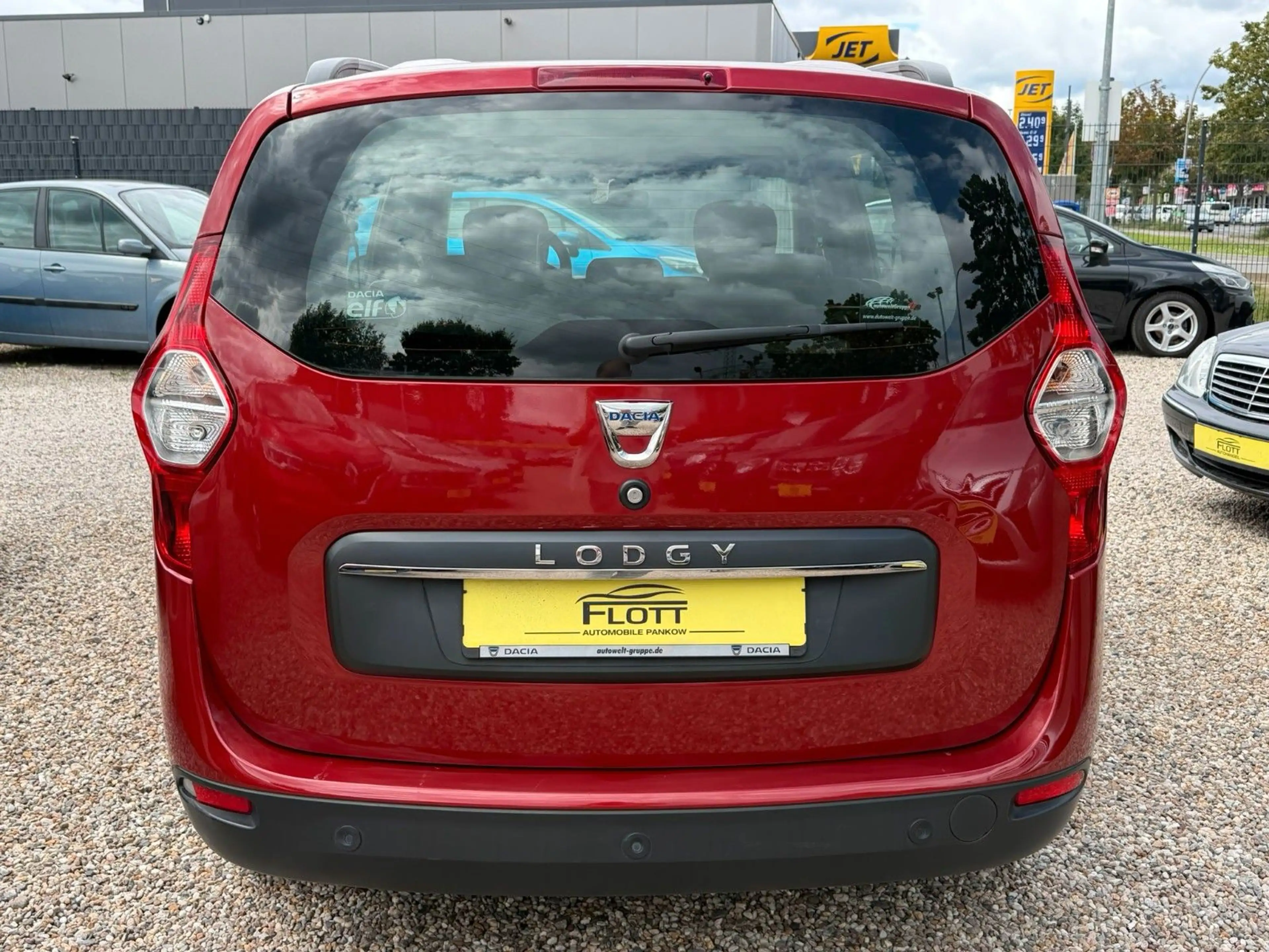 Dacia Lodgy Comfort *2.HD*Klima*Navi* TÜV Neu — photo 6