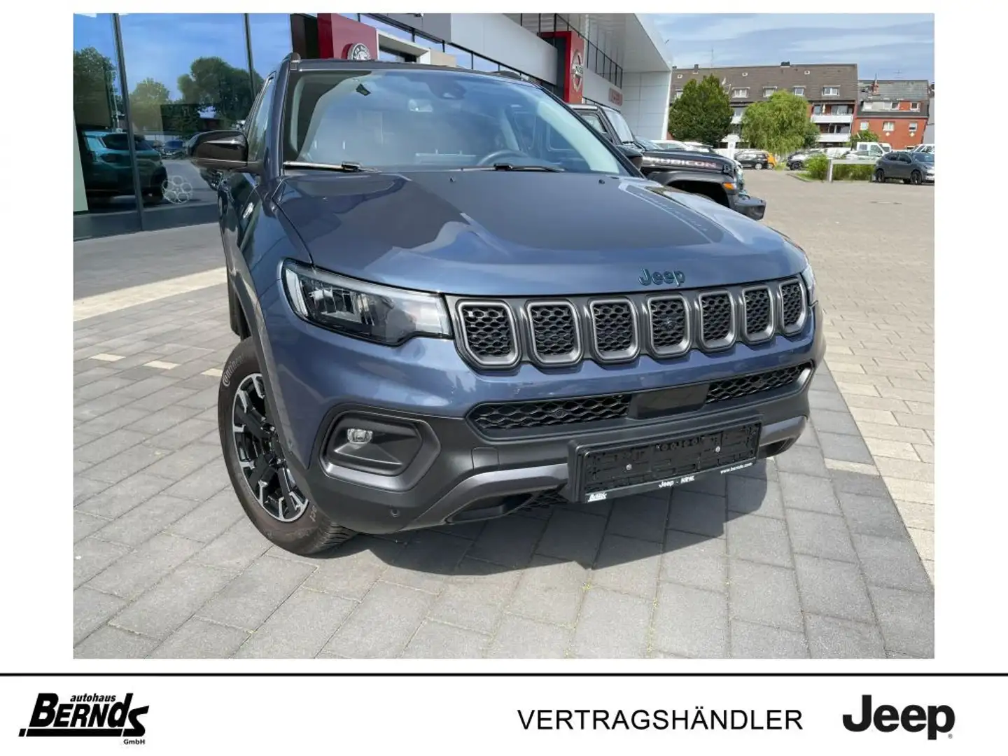 Jeep Compass 1.3 T4 4xe PLUG-IN HYBRID Automatik Trailhawk Blue - 2