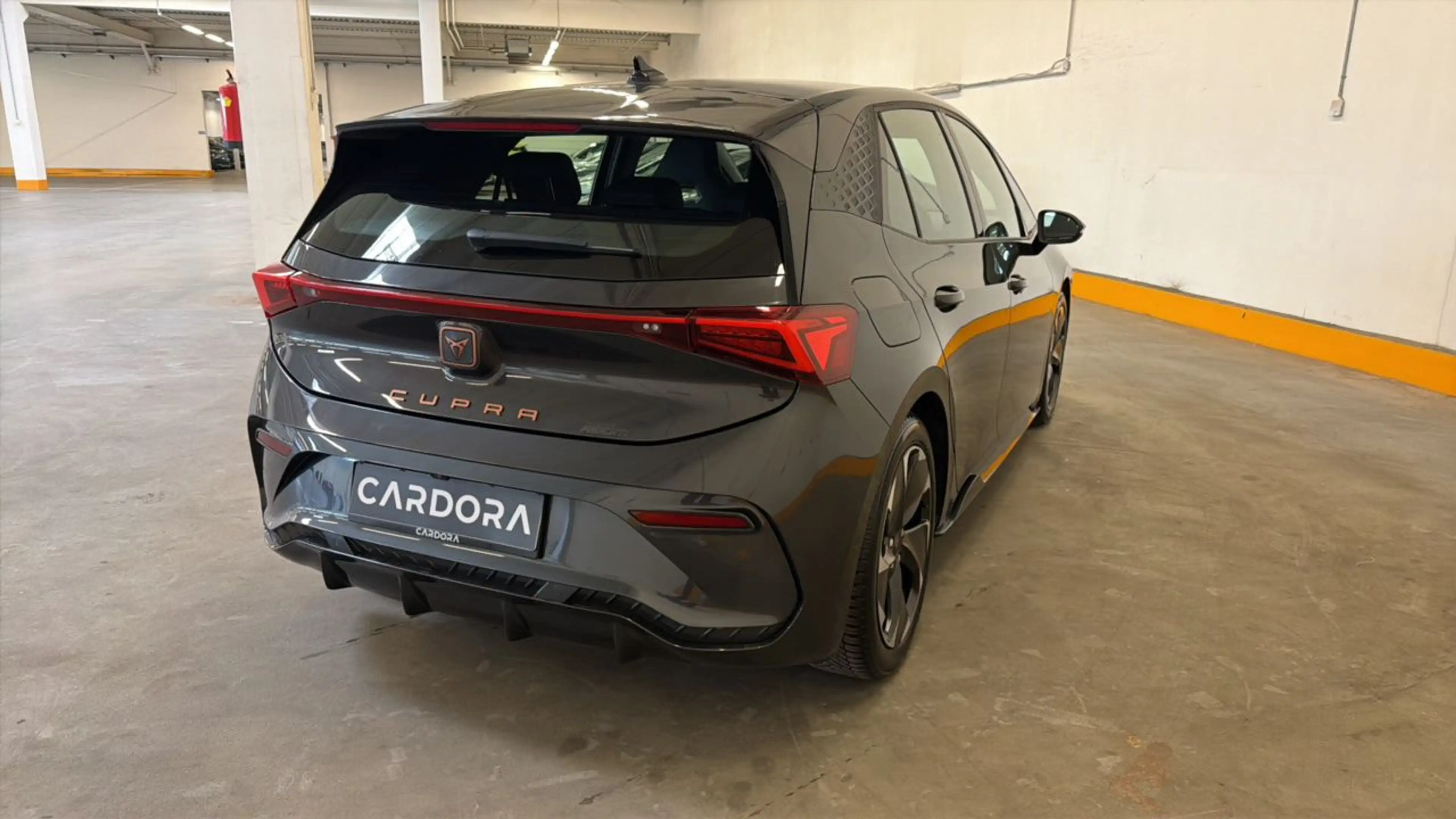 CUPRA Born LED*VIRTUAL COCKPIT*SHZ*LENKHZ*ASSIST*RADAR*RFK — photo 6