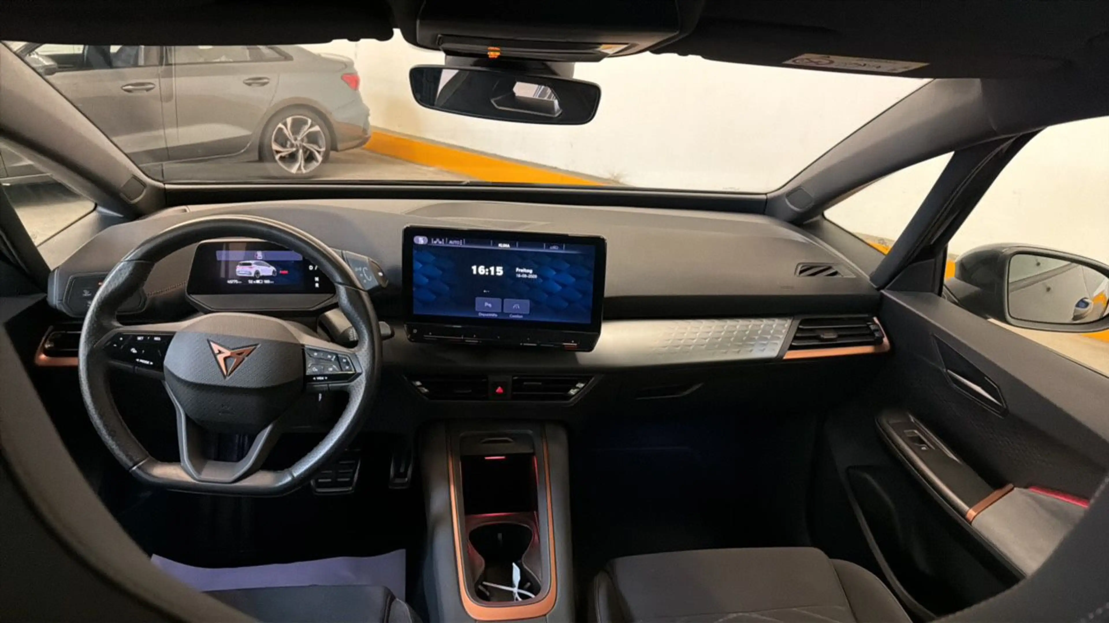 CUPRA Born LED*VIRTUAL COCKPIT*SHZ*LENKHZ*ASSIST*RADAR*RFK — photo 11