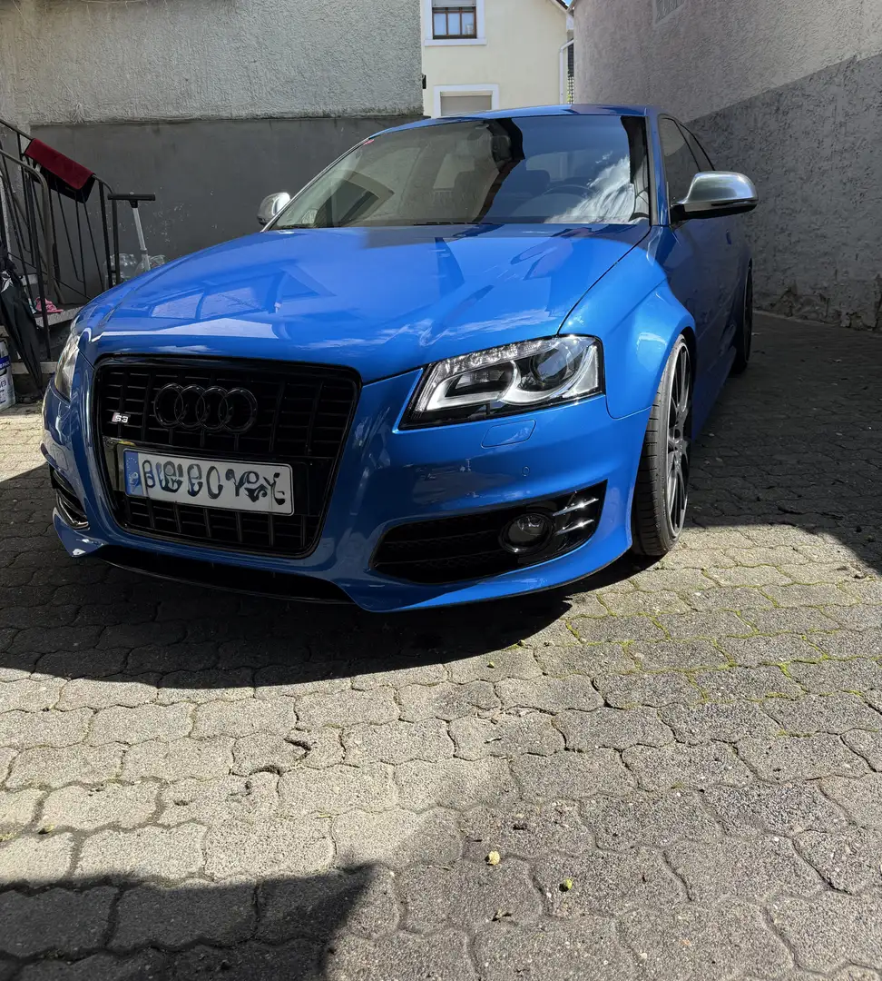 Audi S3 S tronic - 1