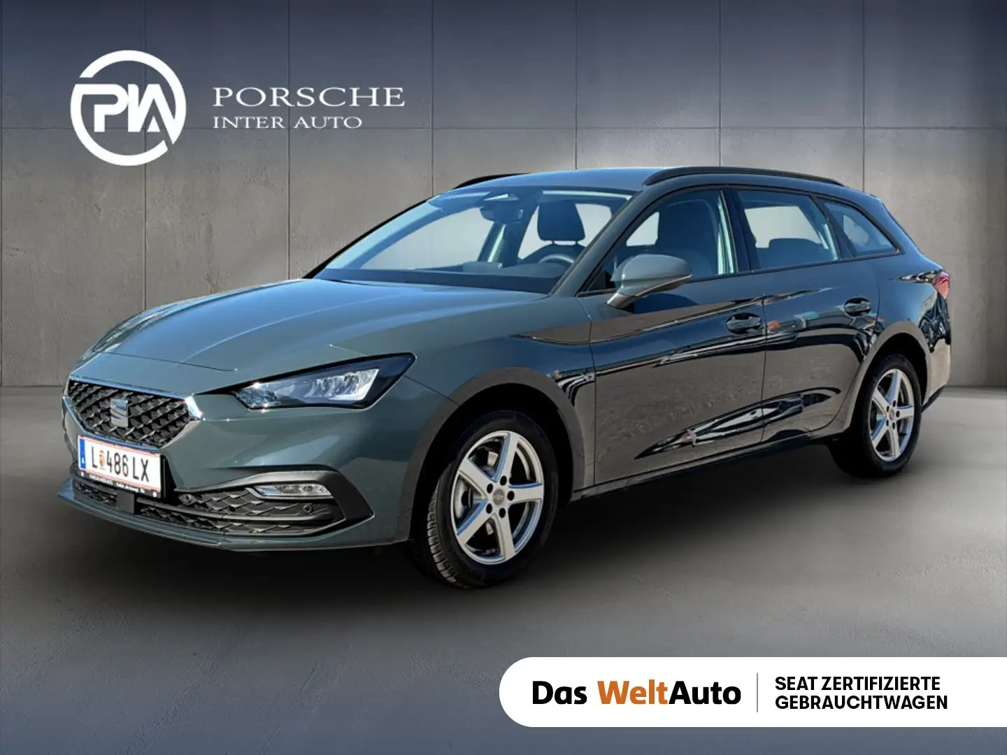 SEAT Leon Style Edition 1.5 eTSI DSG Blau - 1