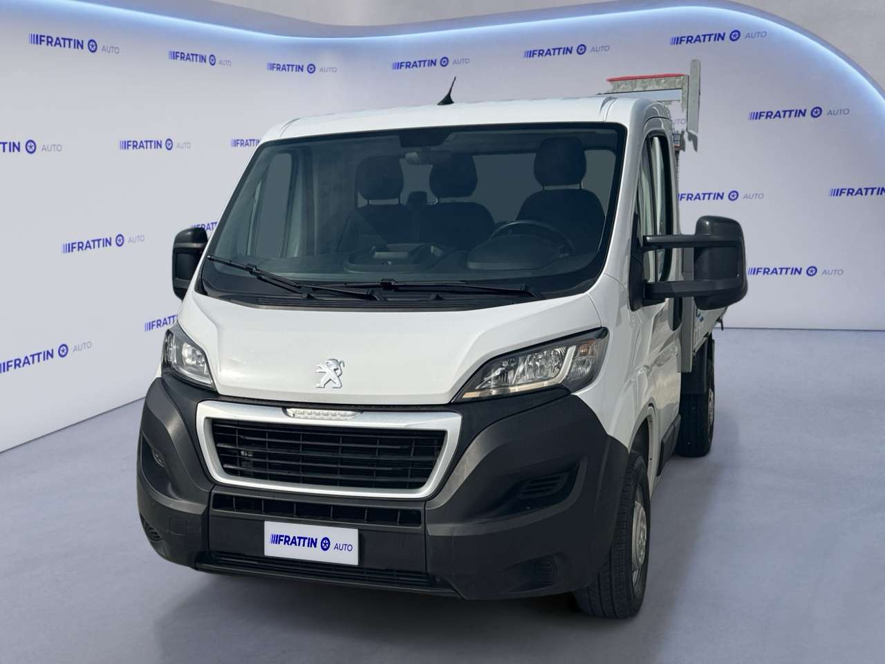 Peugeot Boxer 335 2.2 BlueHDi 140 S&S PM Cassonato Ribaltabile Tril
