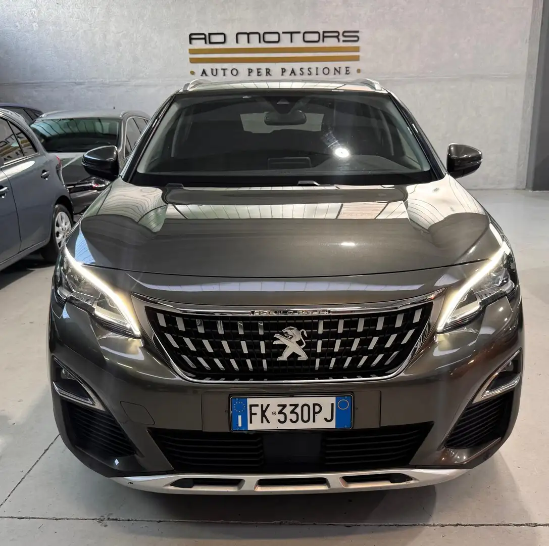 Peugeot 3008 Benzina euro 6 Navigatore Pelle - 2