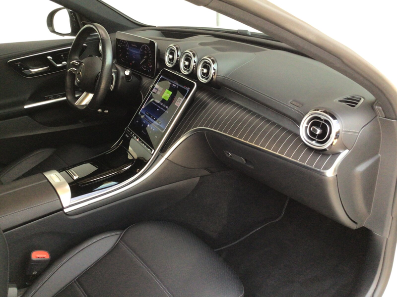 Mercedes-Benz C 300 C 300 e T AMG Premium Plus/Night/Pano/Distr/Head — photo 11