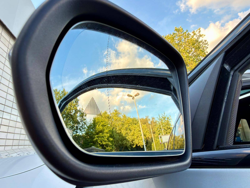 Mercedes-Benz C 400 C 400 T*4Matic*C43 AMG Optik*Panorama*360° Kamera — photo 8