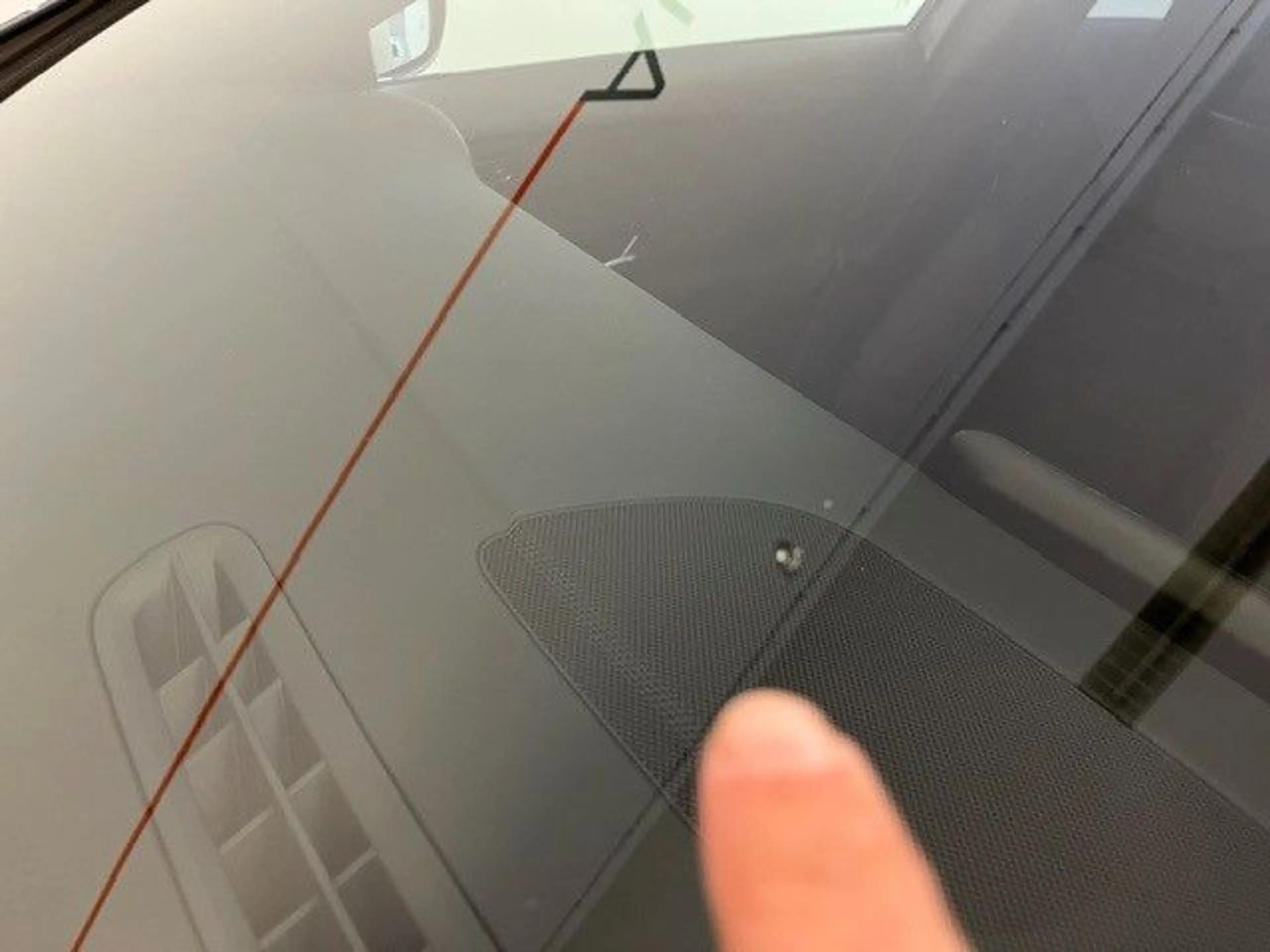 Mercedes-Benz A 250 e AMG-Line Panorama Distronic Keyless Go — photo 12