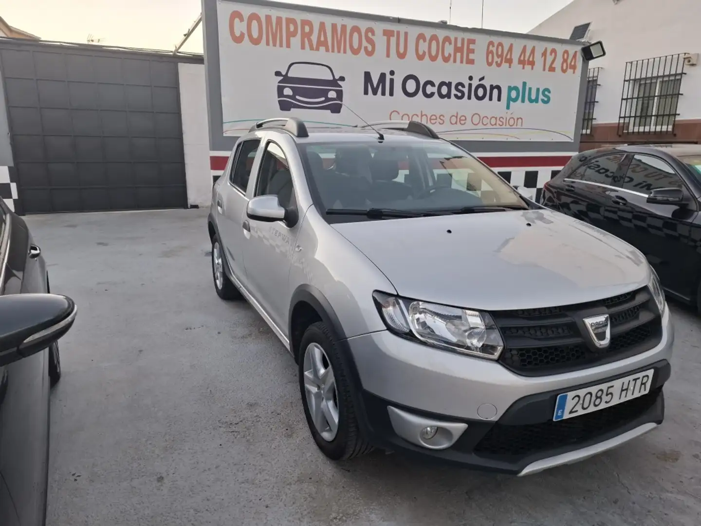 Dacia Sandero 0.9 TCE Stepway 90 Plateado - 2
