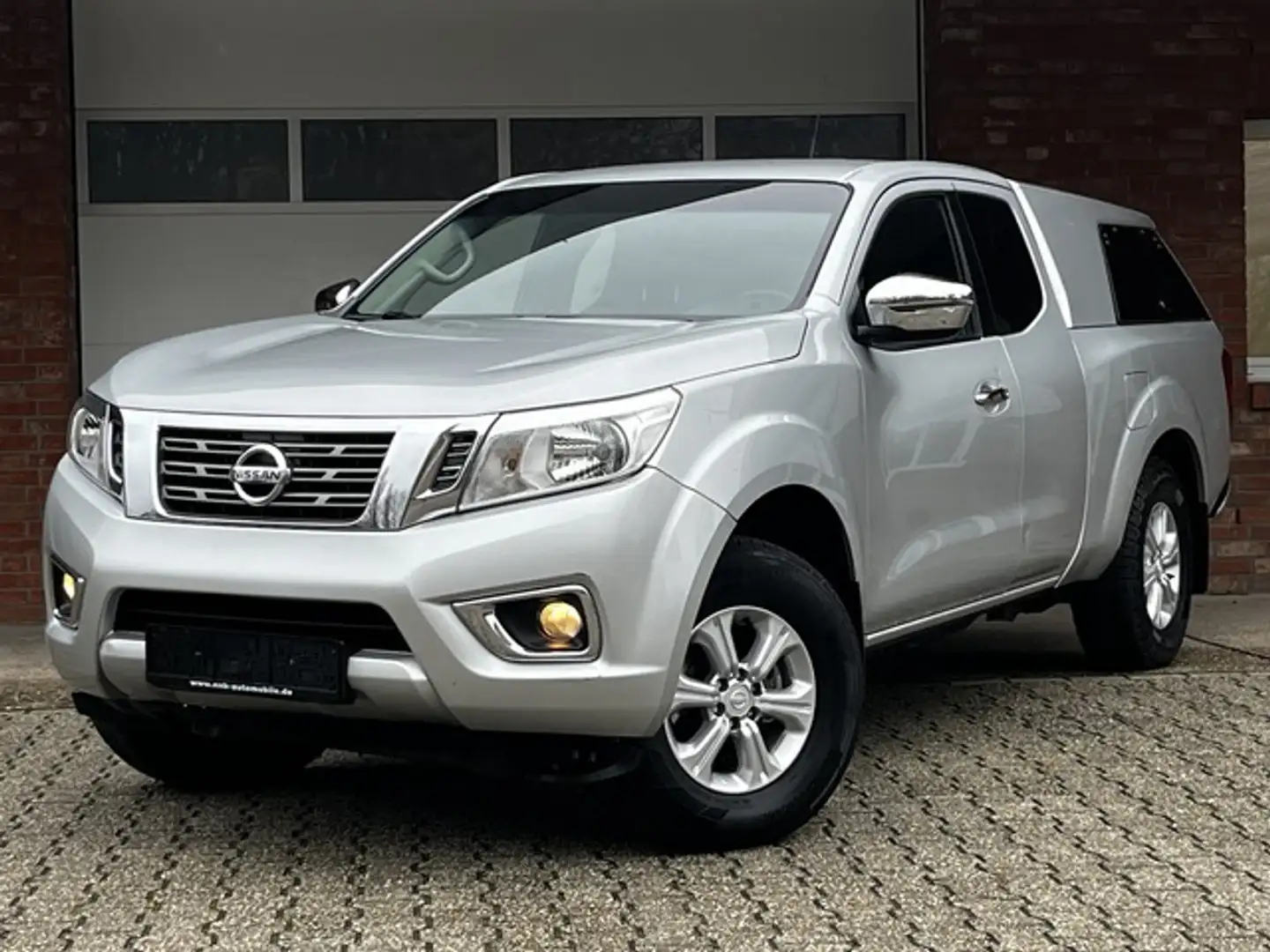 Nissan Navara King Cab HardTop Klima Zilver - 1
