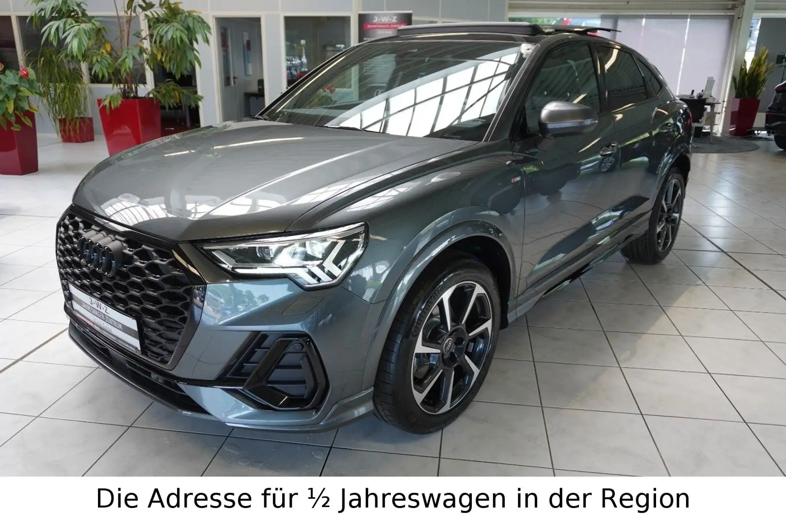 Audi Q3 Sportback 2xS-LINE 35 TFSI S-Tronic*AHK*PANO* Grau - 1
