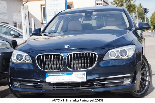 BMW 750 d Lang xDrive aus 1.Hand! +Head-Up+HK+360Grad