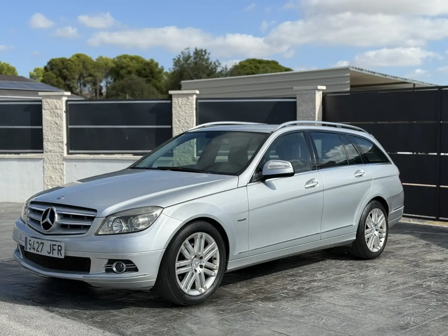 Mercedes-Benz C 220 Estate 220CDI Classic Aut. - 2