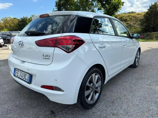 Hyundai I20 view 24