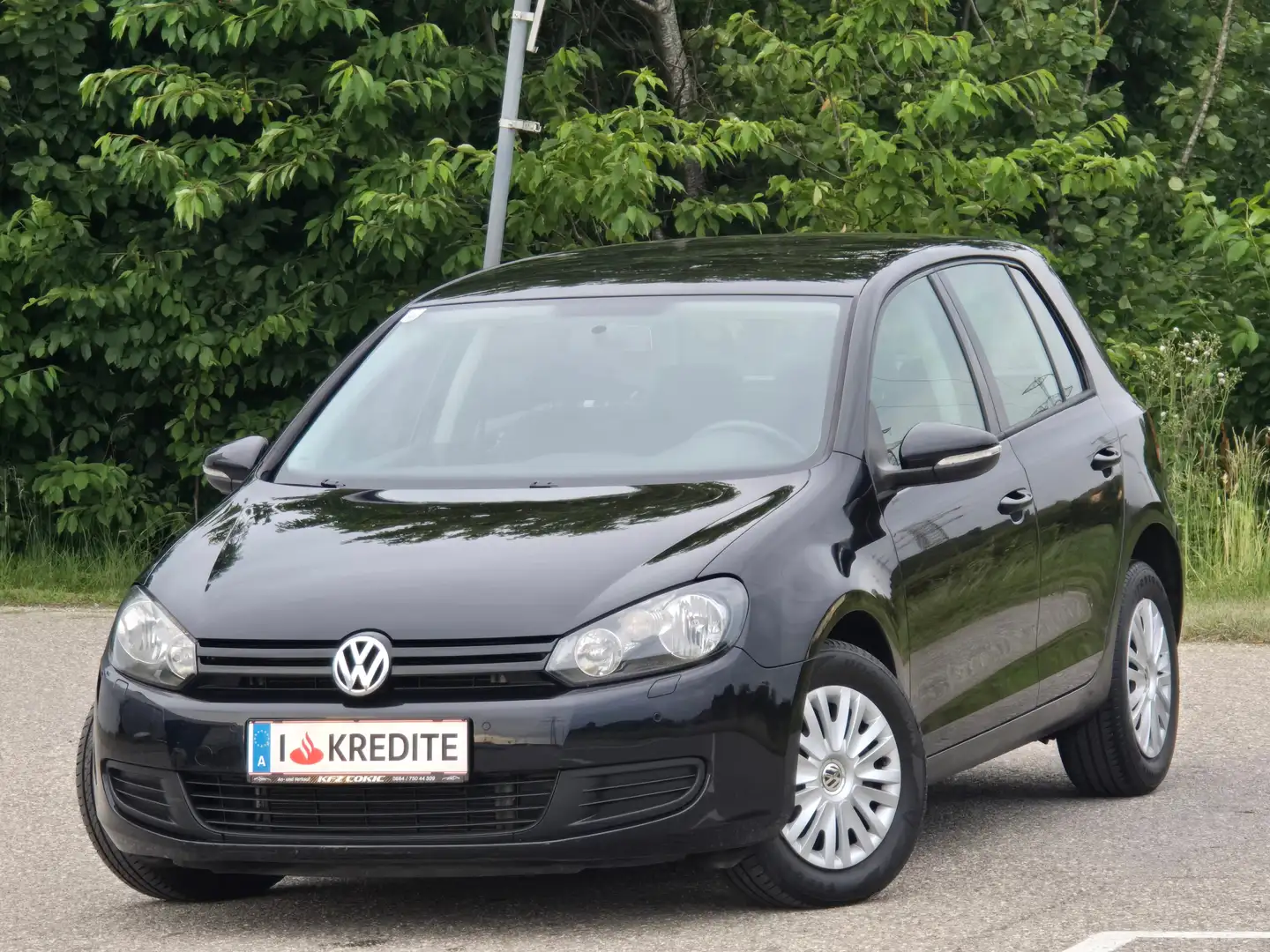 Volkswagen Golf Rabbit 1,6 TDI Top* Kredit* Sitzheizung* Gepflegt* Zwart - 1