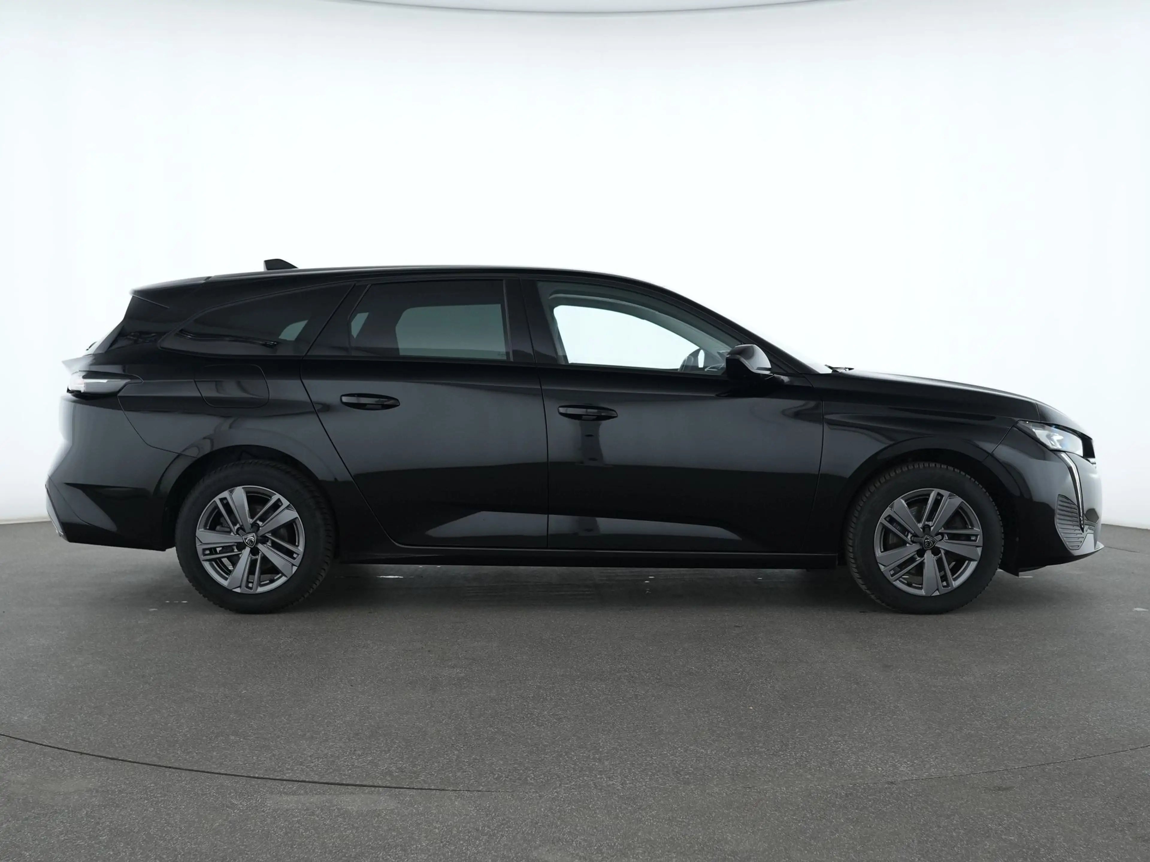 Peugeot 308 Allure 360°|LED|ACC|Navi|PDC|SHZ|Komfortpaket — photo 5