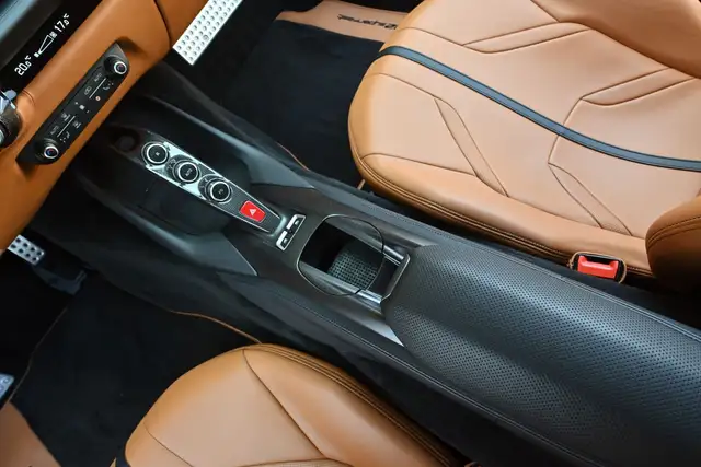 Ferrari 812 view 25