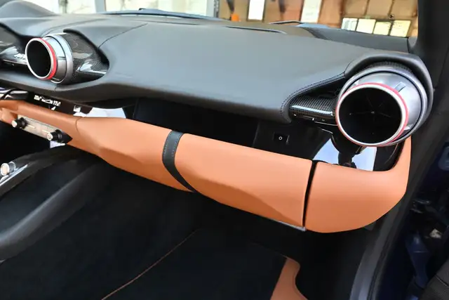 Ferrari 812 view 30