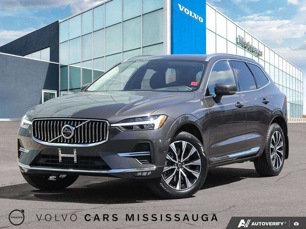 2023 Volvo XC60 Plus Bright Theme