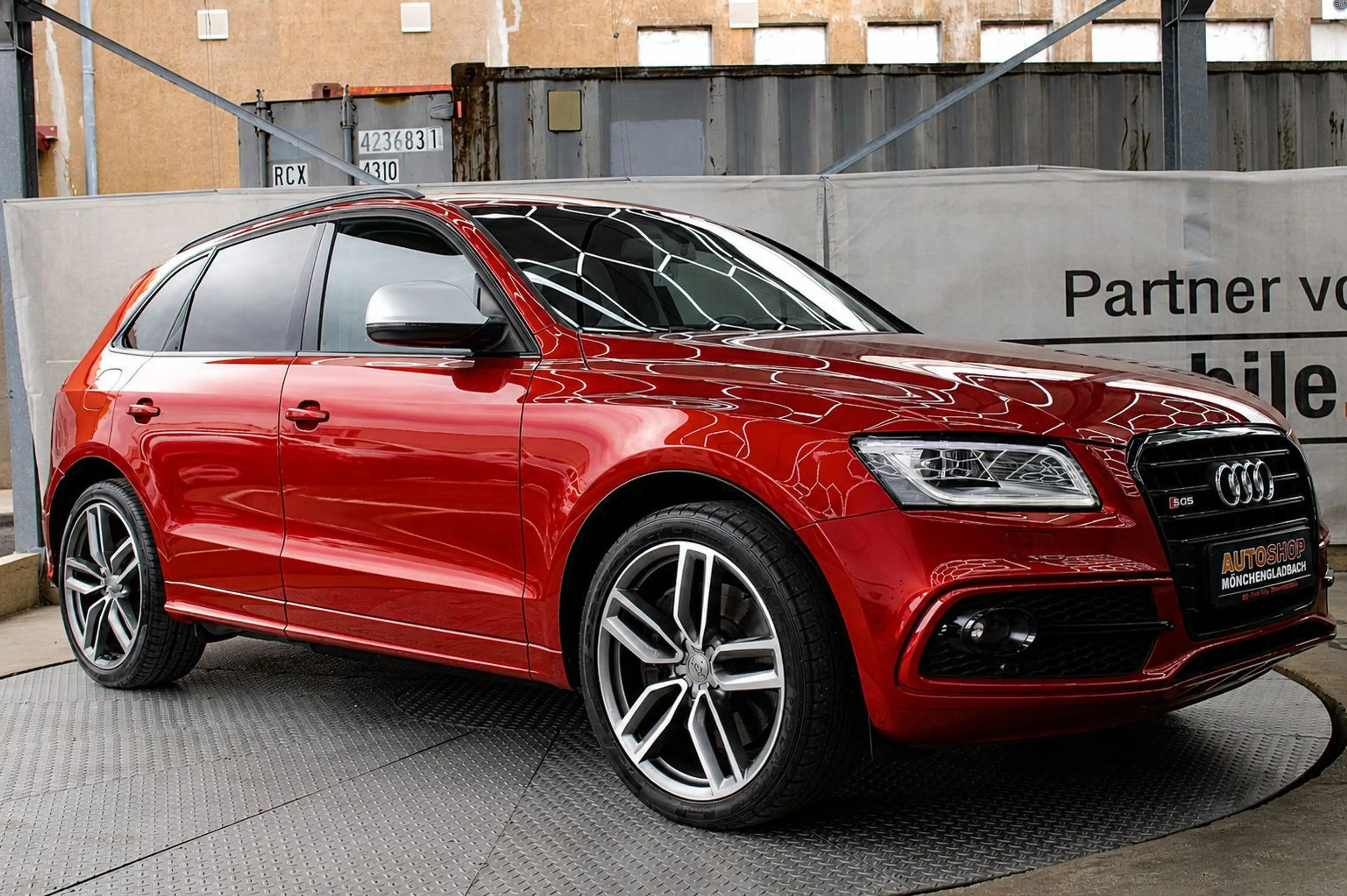 Audi SQ5 3.0 TDI*quattro*Inspek.Neu*B&O*Panorama*AHK* — photo 7