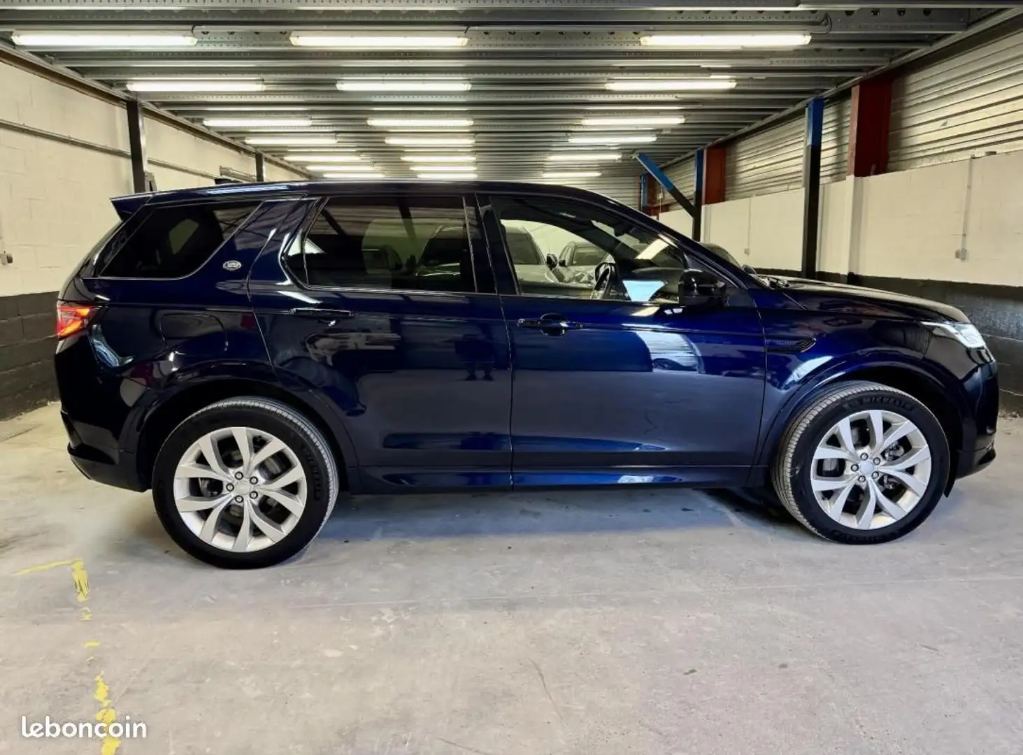 Land Rover Discovery Sport Land Rover P200 P 200 MHEV FLEXFUEL Essence Ethanol E85 R-Dynamic HSE BVA AWD 7 P... Bleu - 2