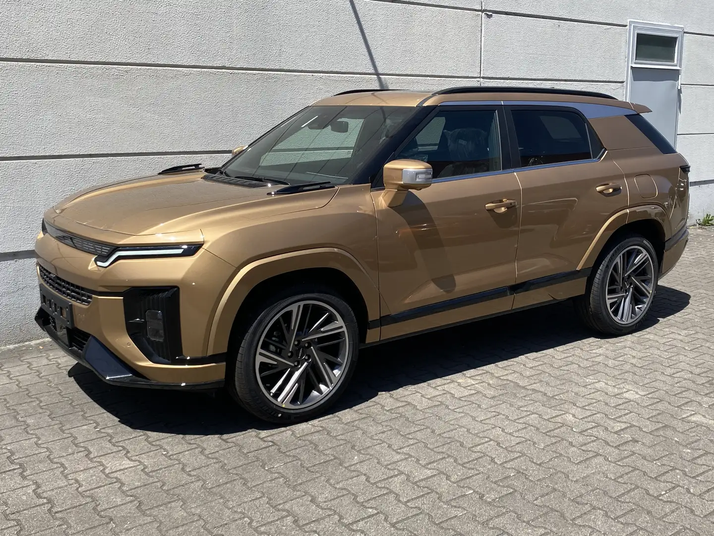 SsangYong Actyon 1,5 T-GDI 2WD AT Lux Pano Digi Cockpit 360Kam ACC Gold - 2