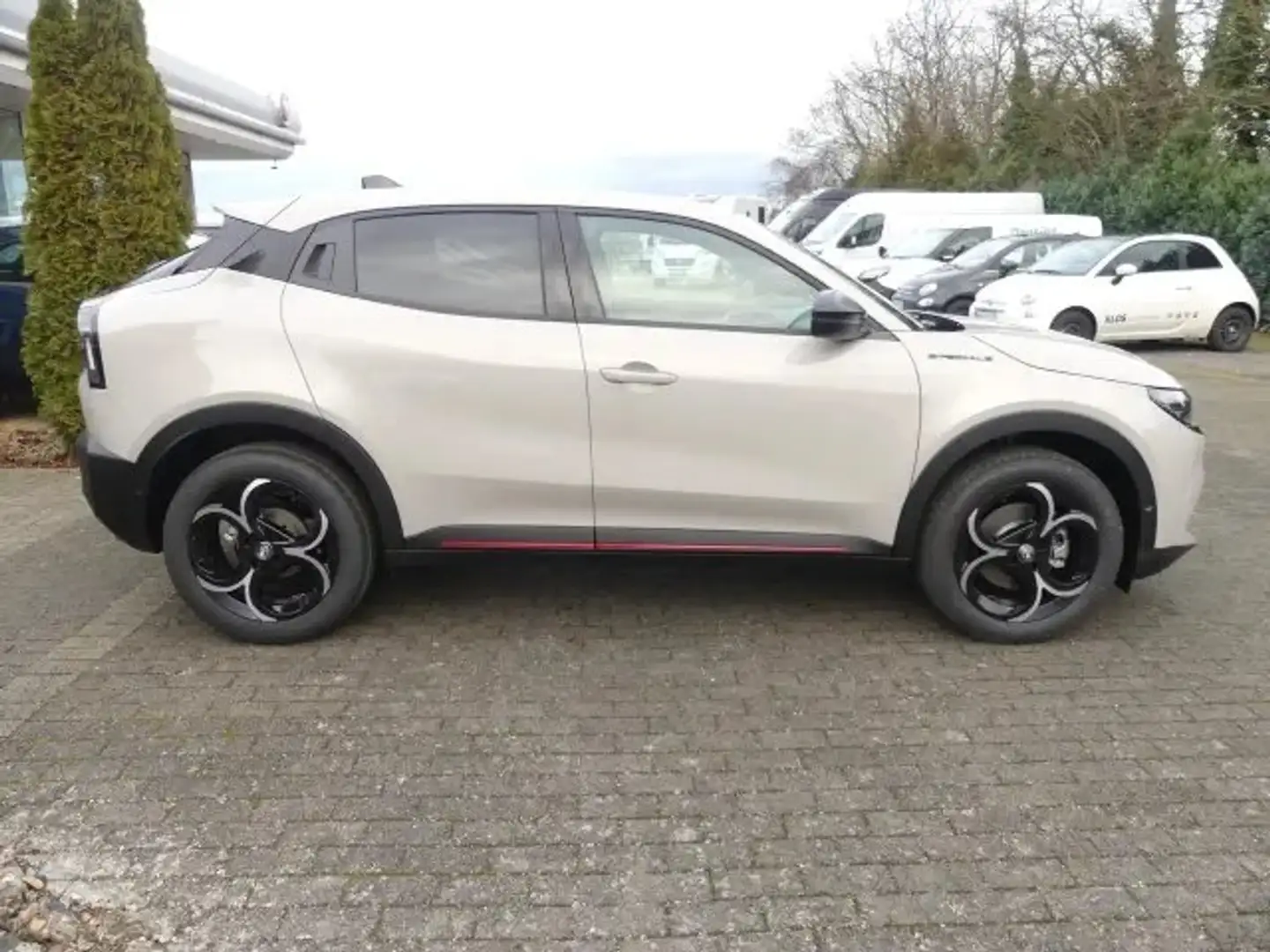 Alfa Romeo Junior 1.2 136 CV Hybrid eDCT6 Speciale Km0 Beige - 2