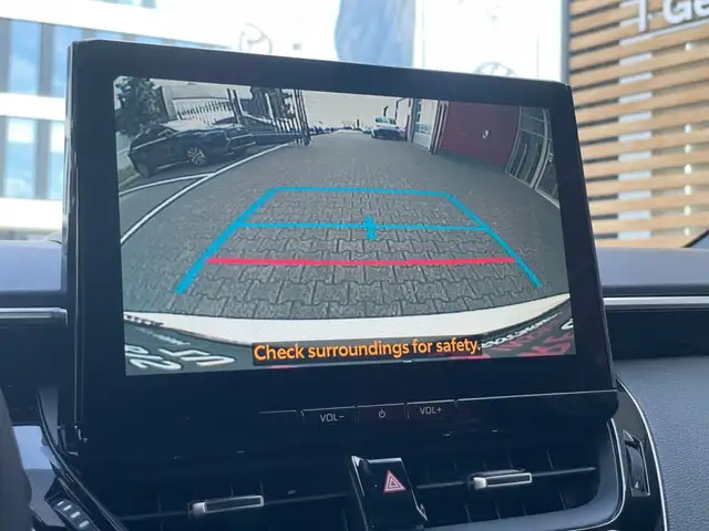 Toyota Corolla view 9