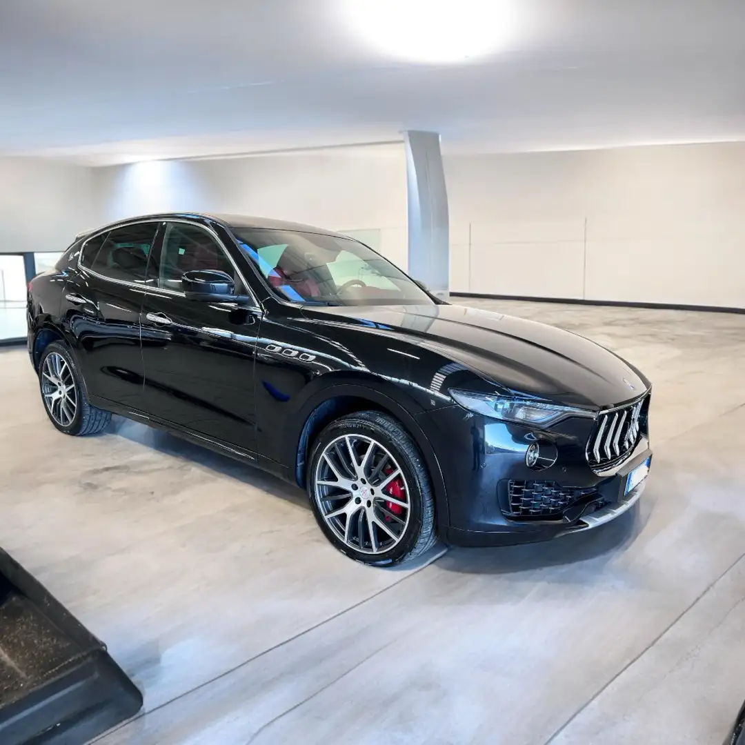 Maserati Levante Gransport 3.0 V6 250cv Nero - 1