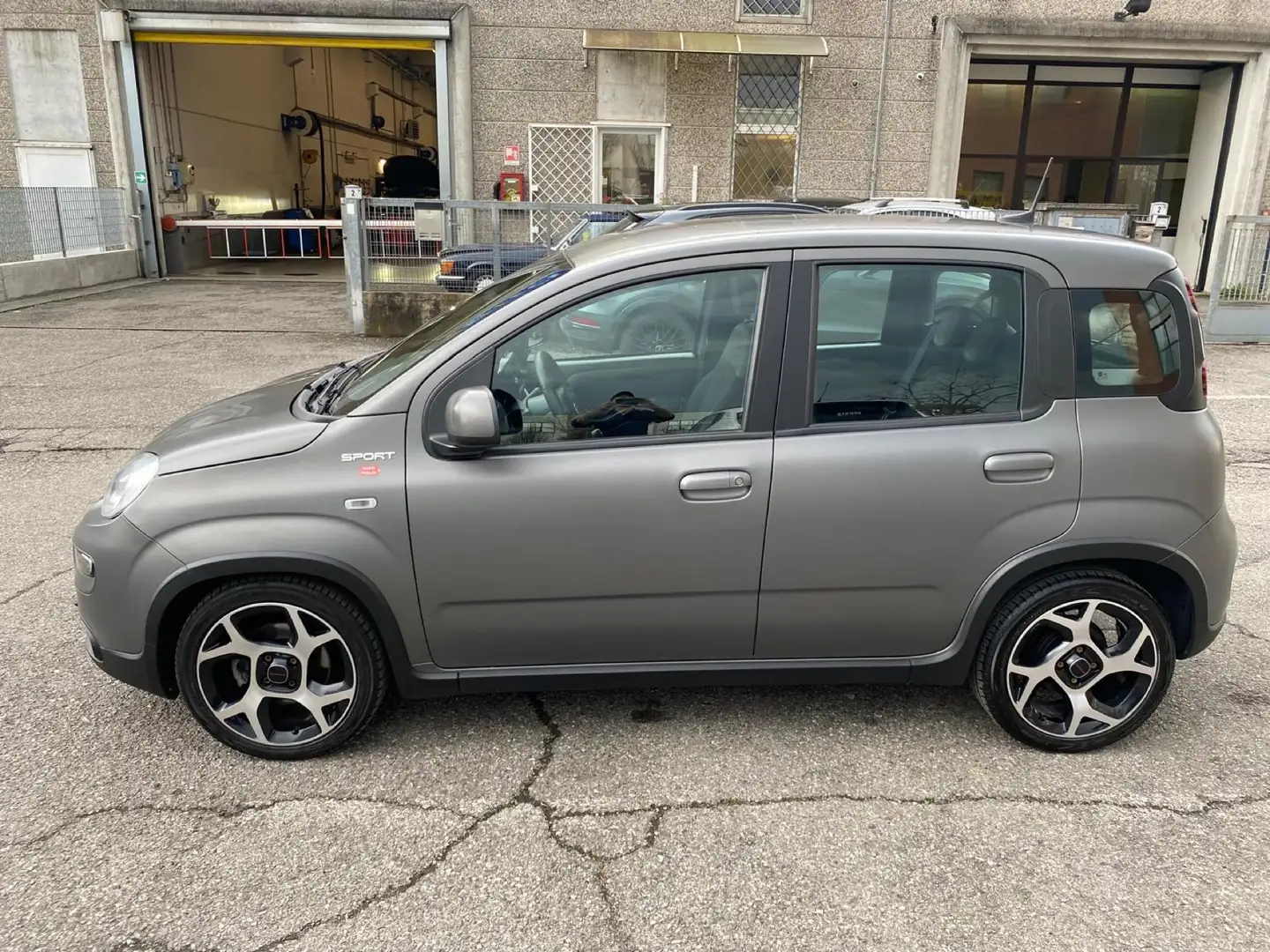 Fiat Panda 1.0 firefly hybrid Sport s&s 70cv 5p.ti - 1