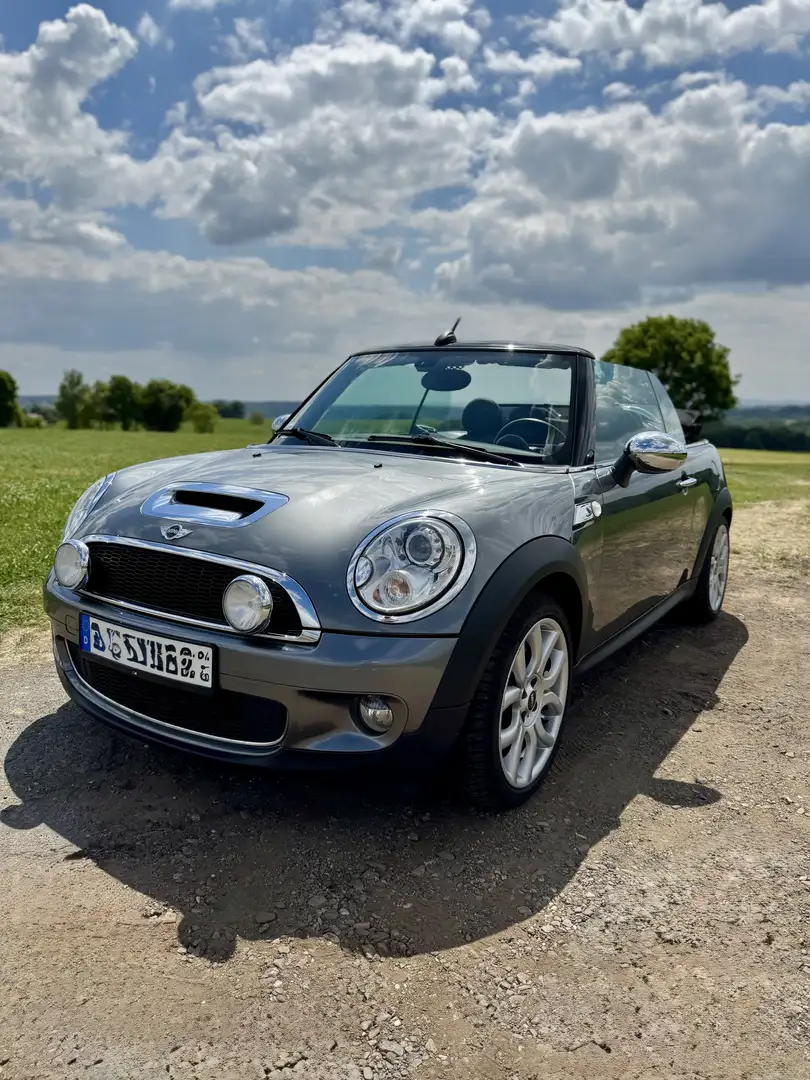 MINI Cooper S Cabrio - 1